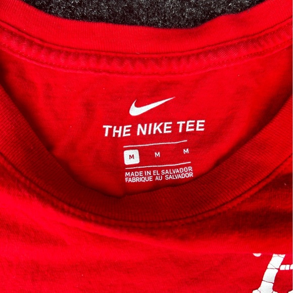 Red Have A Nike Day Graphic T-Shirt(Men’s M) - Picture 3 of 3